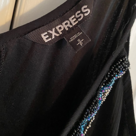 EXPRESS - Picture 2 of 3